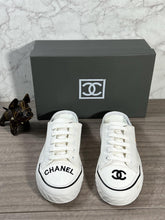 Load image into Gallery viewer, Chanel slide