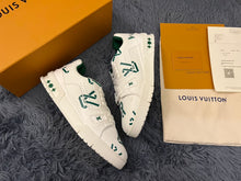Load image into Gallery viewer, Louis Vuitton Trainer Sneakers