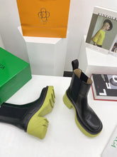 Load image into Gallery viewer, Bottega Veneta Flash Boots