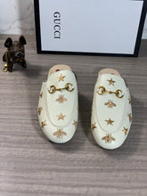 Load image into Gallery viewer, Gucci Princetown Embroidered Leather Slipper