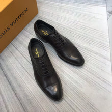 Load image into Gallery viewer, Louis Vuitton Shoe