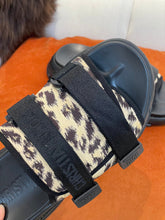 Load image into Gallery viewer, Christian Dior D Wander Slides
