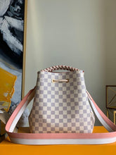 Load image into Gallery viewer, Louis Vuitton NeoNoe MM Bag - LUXURY KLOZETT