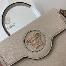Load image into Gallery viewer, Versace La Medusa Medium Bag