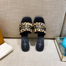 Load image into Gallery viewer, Louis Vuitton Revival Mule