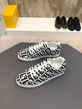 Load image into Gallery viewer, Fendi Sneakers