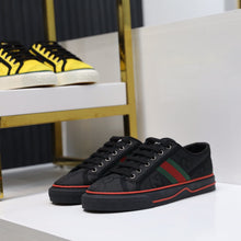 Load image into Gallery viewer, Gucci Off The Grid sneaker