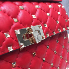Load image into Gallery viewer, Valentino Garavani Rockstud Spike Medium Bag