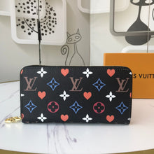Load image into Gallery viewer, Louis Vuitton Game On Zippy Wallet