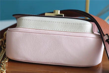 Load image into Gallery viewer, Louis Vuitton LockMe Tender Bag