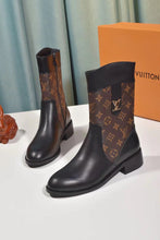 Load image into Gallery viewer, Louis Vuitton Boots