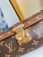 Load image into Gallery viewer, Louis Vuitton Papillon Trunk Bag