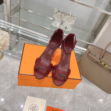 Load image into Gallery viewer, Hermes premiere 70 Heels
