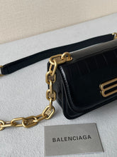 Load image into Gallery viewer, Balenciaga XS Gossip Bag