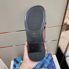 Load image into Gallery viewer, Louis Vuitton Foch Mule