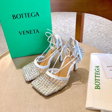 Load image into Gallery viewer, Bottega Veneta Stretch Heels