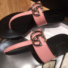 Load image into Gallery viewer, Gucci Leather Thong Sandal