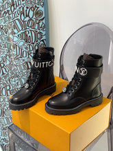 Load image into Gallery viewer, Louis Vuitton Boots