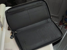 Load image into Gallery viewer, Louis Vuitton Zippy Wallet