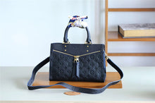 Load image into Gallery viewer, Louis Vuitton Sully PM Bag
