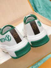 Load image into Gallery viewer, Louis Vuitton Squad Sneakers