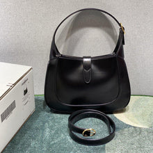 Load image into Gallery viewer, Gucci Jackie 1961 Small Shoulder Bag - LUXURY KLOZETT