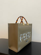 Load image into Gallery viewer, Fendi Sunshine Shopper Medium Bag