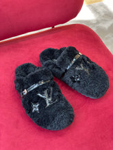 Load image into Gallery viewer, Louis Vuitton Winterbreak Flat Comfort Mule