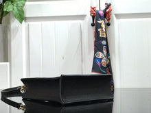 Load image into Gallery viewer, Louis Vuitton Petit Sac Plat Bag - LUXURY KLOZETT