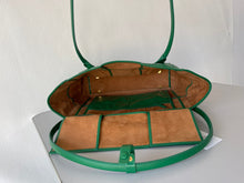 Load image into Gallery viewer, Bottega Veneta Arco Medium Bag