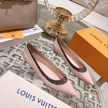 Load image into Gallery viewer, Louis Vuitton Ballerina shoe