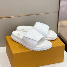 Load image into Gallery viewer, Louis Vuitton Miami Mule (Men Slippers)