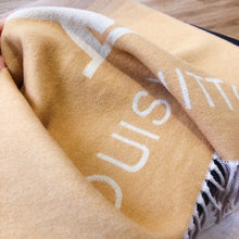 Load image into Gallery viewer, Louis Vuitton Reykjavik Gradient Scarf