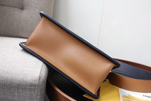 Load image into Gallery viewer, Fendi Kan I F Bag - LUXURY KLOZET