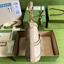 Load image into Gallery viewer, Gucci Large Shoulder Bag With interlocking G