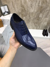 Load image into Gallery viewer, Louis Vuitton Shoe