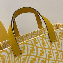 Load image into Gallery viewer, Fendi Shopper Bag