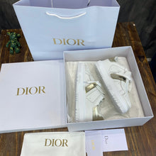 Load image into Gallery viewer, Christian Dior Vibe Sneakers