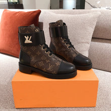 Load image into Gallery viewer, Louis Vuitton Boots