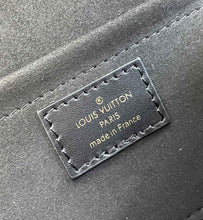 Load image into Gallery viewer, Louis Vuitton Padlock On Strap Bag