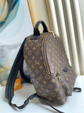 Load image into Gallery viewer, Louis Vuitton Palm Spring MM Bag