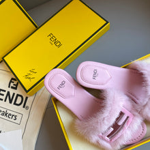 Load image into Gallery viewer, Fendi Signature Slides