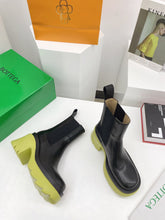 Load image into Gallery viewer, Bottega Veneta Flash Boots
