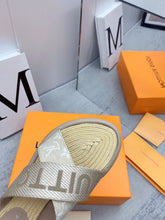 Load image into Gallery viewer, Louis Vuitton Maia Flat Mule
