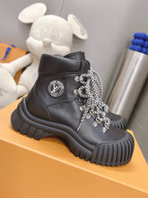 Load image into Gallery viewer, Louis Vuitton Ruby Flat Ranger Boots