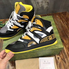 Load image into Gallery viewer, Gucci Basket Sneakers