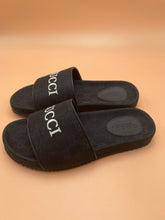 Load image into Gallery viewer, Gucci Men Slides