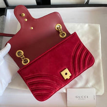 Load image into Gallery viewer, Gucci Marmont Small Shoulder Bag
