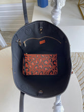 Load image into Gallery viewer, Louis Vuitton Neverfull MM Bag