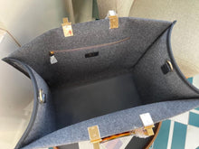 Load image into Gallery viewer, Fendi Sunshine Shopper Large Bag